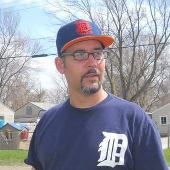 Meet your Posher, Andrew - Picture 1 of 1